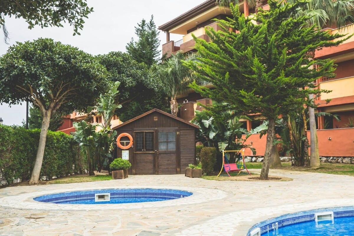 Apartamento Las Chapas - Bonito Y Tranquilo Marbella Exterior photo
