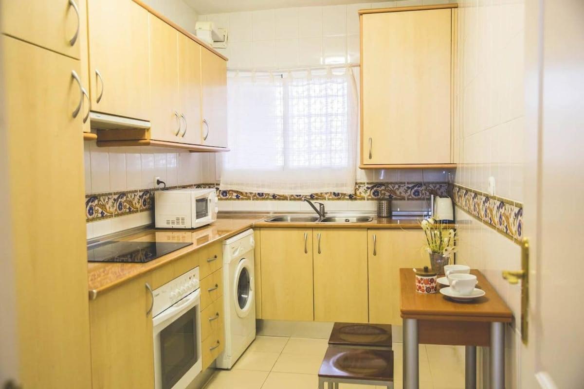 Apartamento Las Chapas - Bonito Y Tranquilo Marbella Exterior photo