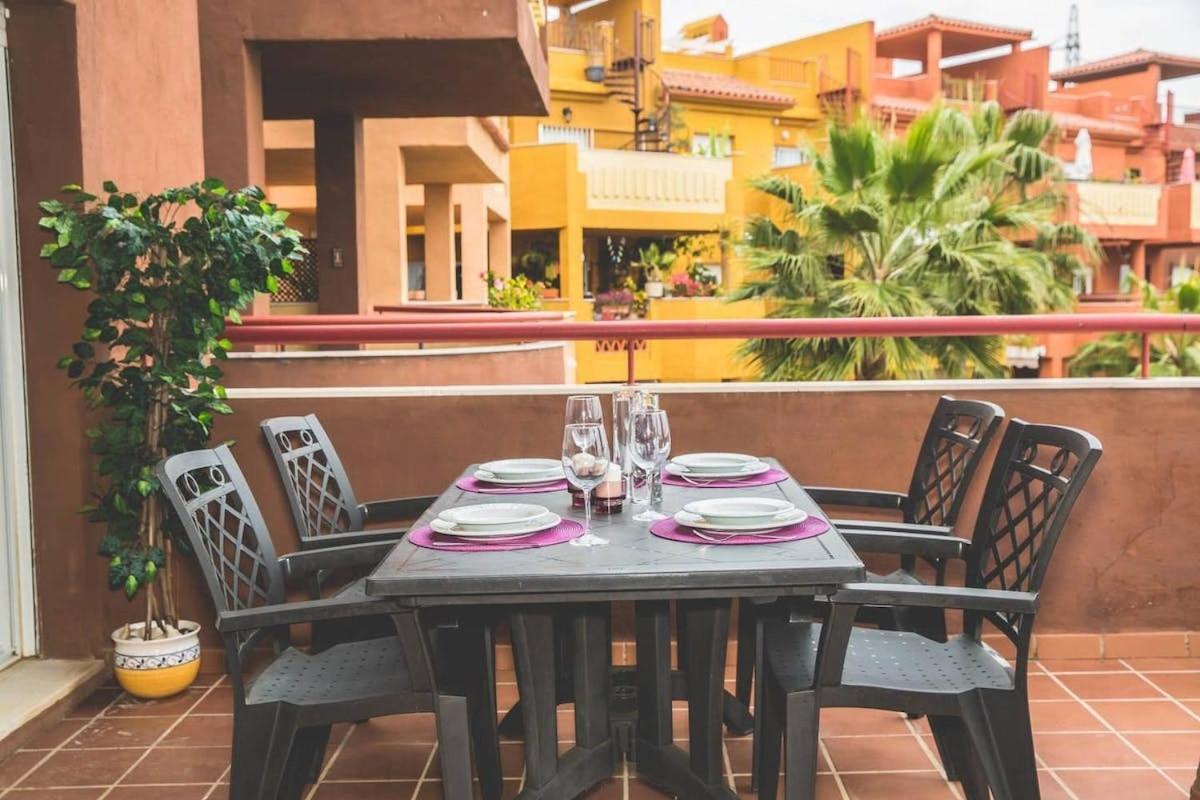 Apartamento Las Chapas - Bonito Y Tranquilo Marbella Exterior photo